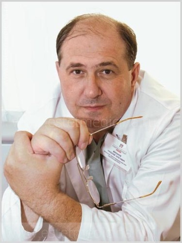Николай Миланов