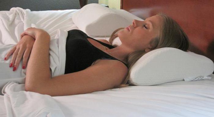 как правильно спать на спине полезно это или вредно