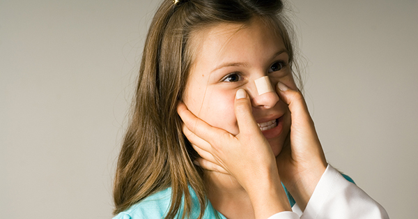 перелом носа у ребенка