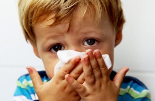 Признаки перелома носа у ребенка