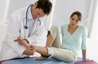 Причины синдрома беспокойных ног у женщин