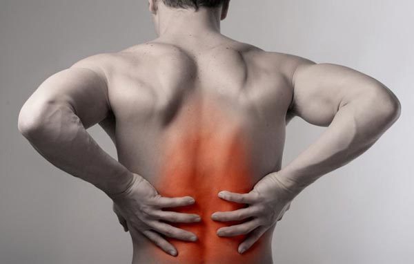 Одним из самых характерных проявлений остеохондроза является боль в спине