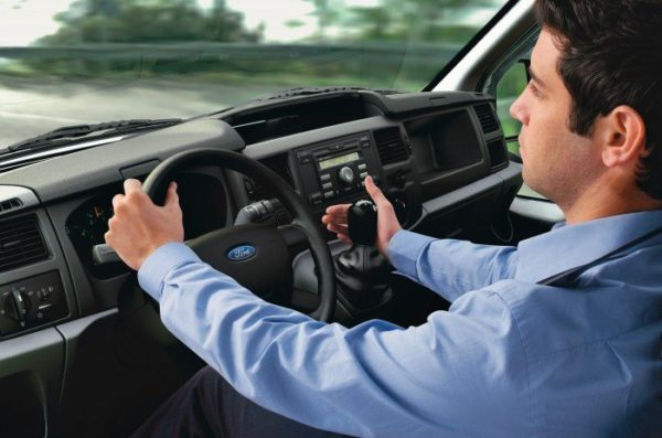 У большинства профессиональных водителей наблюдаются проблемы с позвоночником