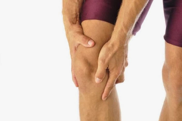 Боль под коленом сзади: причины