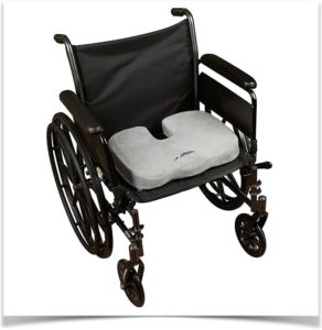 Подушка в инвалидном кресле
