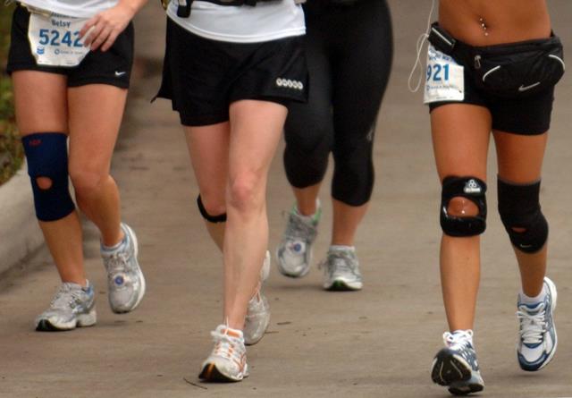 Причины боли в коленях после бега и методы ее устранения