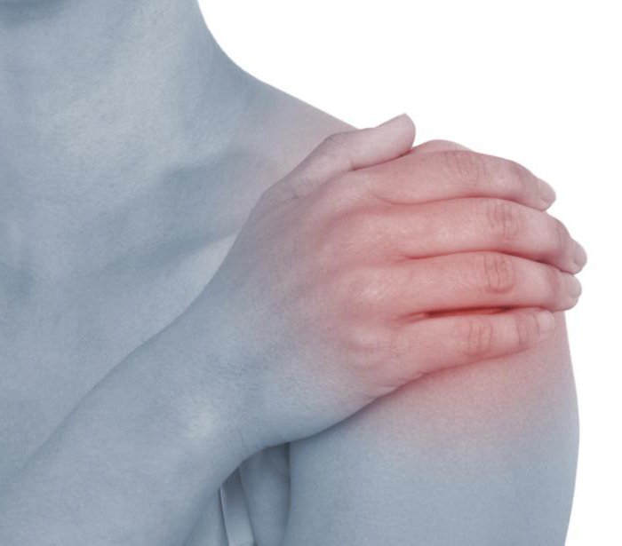 почему болит плечевой сустав левой руки