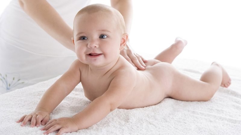 Грыжа у новорожденных (грудничков): симптомы, лечение у мальчиков и девочек